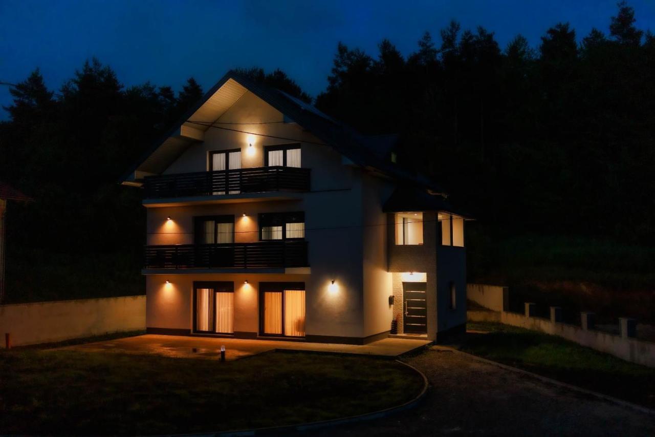 Villa Elena 그라보바츠 외부 사진